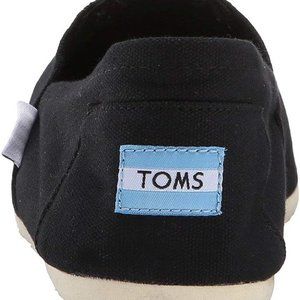 Toms Classic Canvas - Black (Sz 8.5)